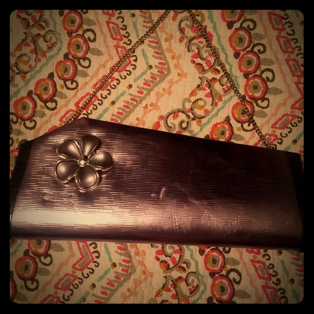 Purple Clutch